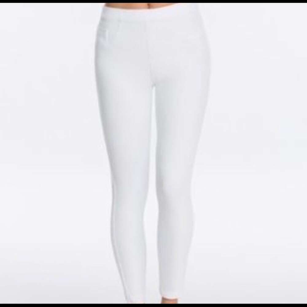 Spanx Jean-ish Ankle leggings white